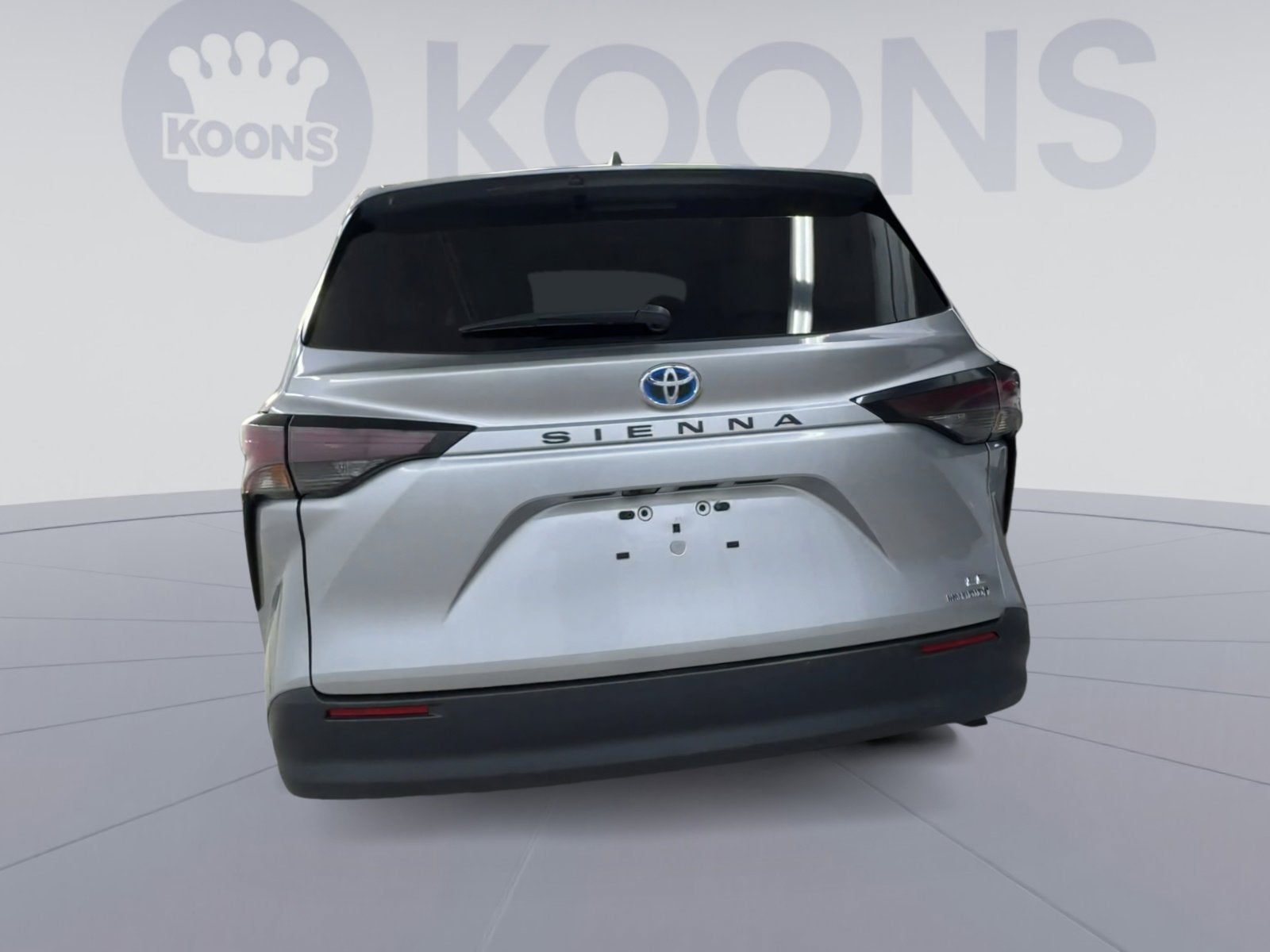 2024 Toyota Sienna LE