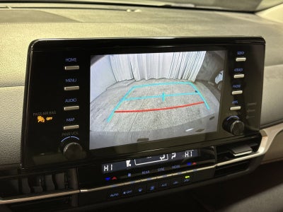 2024 Toyota Sienna LE