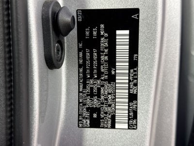 2023 Toyota Sienna LE