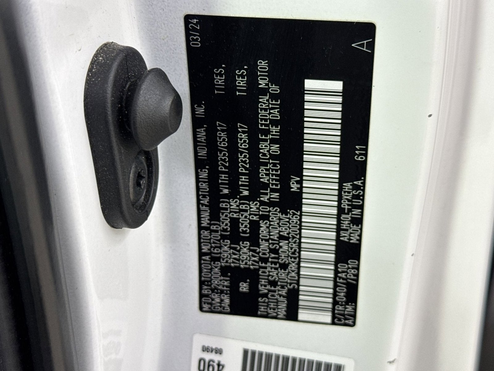 2024 Toyota Sienna LE