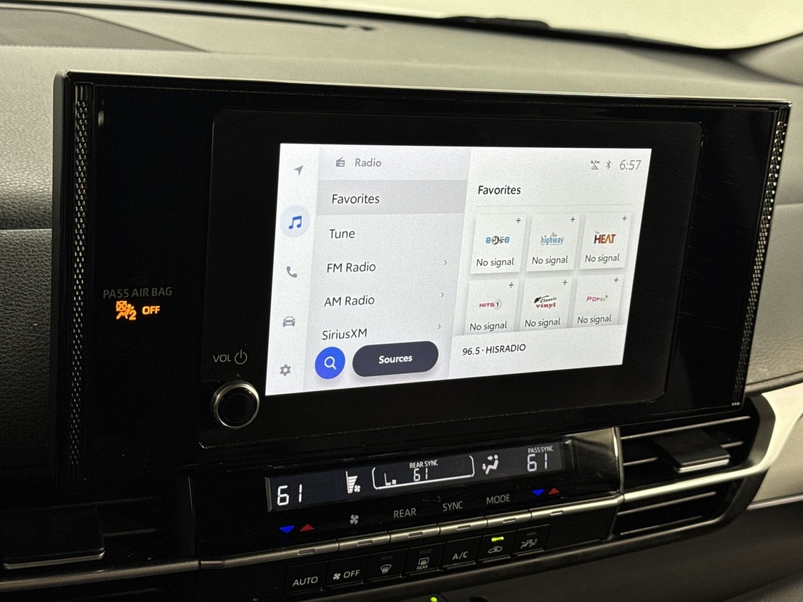 2025 Toyota Sienna LE