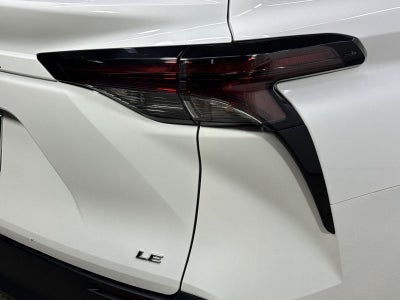 2025 Toyota Sienna LE