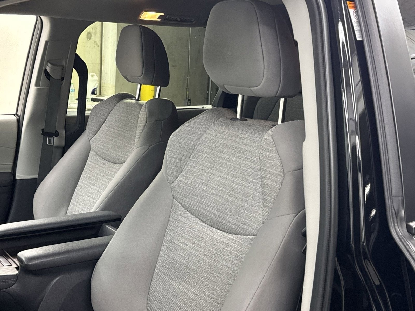 2023 Toyota Sienna LE