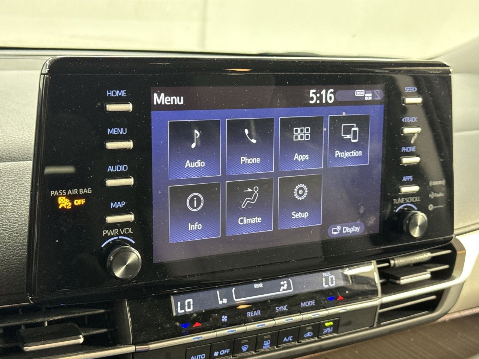 2023 Toyota Sienna LE