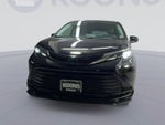 2023 Toyota Sienna LE
