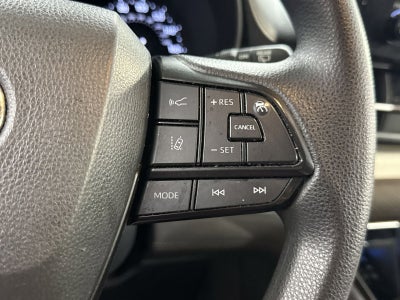 2023 Toyota Sienna LE