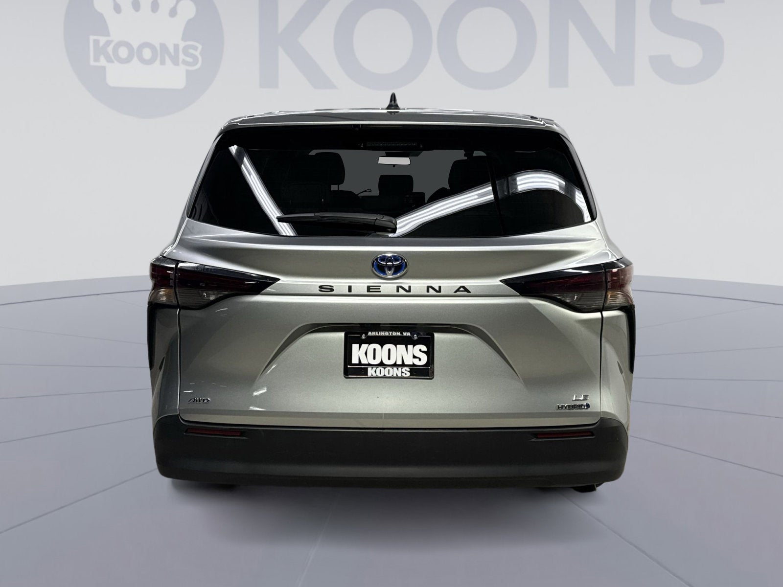 2024 Toyota Sienna LE