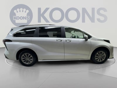 2026 Toyota Sienna XLE