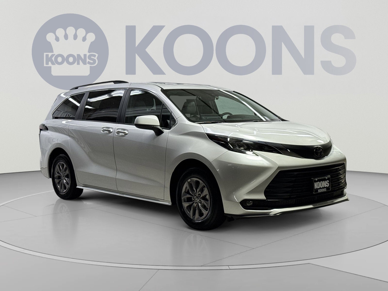 2026 Toyota Sienna XLE