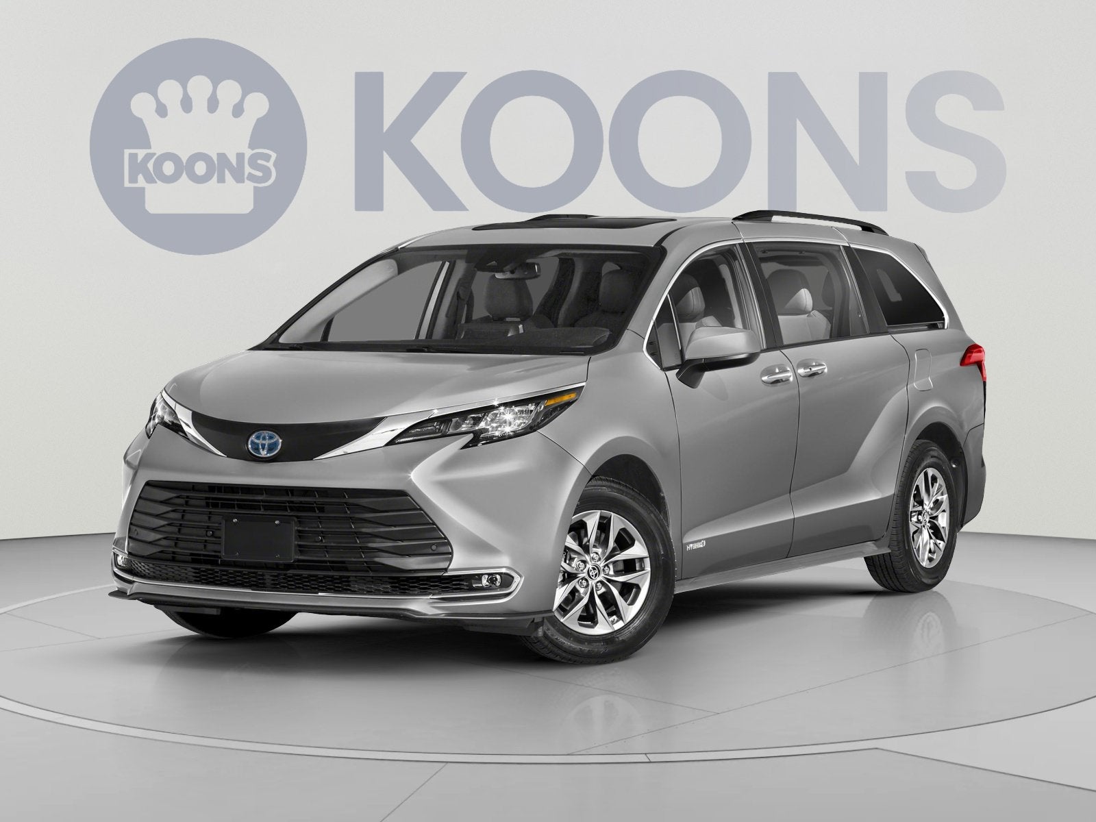 2024 Toyota Sienna XLE