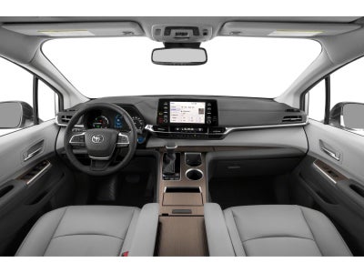 2024 Toyota Sienna XLE