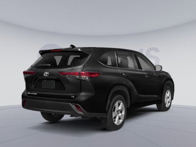 2022 Toyota Highlander LE