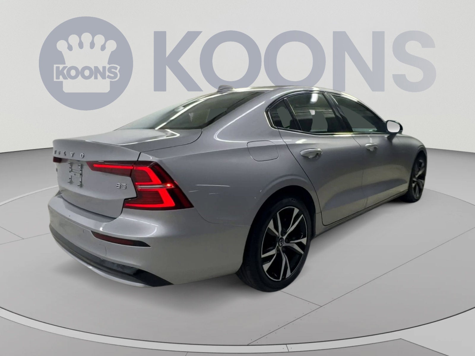 2024 Volvo S60 B5 Core Dark Theme