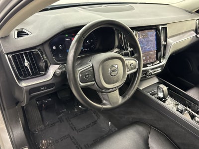 2024 Volvo S60 B5 Core Dark Theme