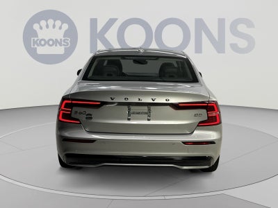 2024 Volvo S60 B5 Core Dark Theme