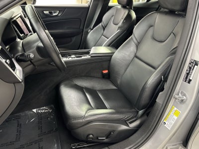 2024 Volvo S60 B5 Core Dark Theme