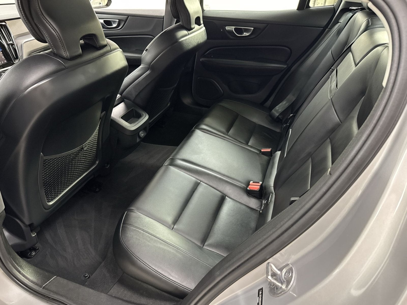 2024 Volvo S60 B5 Core Dark Theme