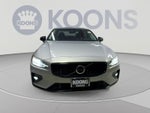 2024 Volvo S60 B5 Core Dark Theme