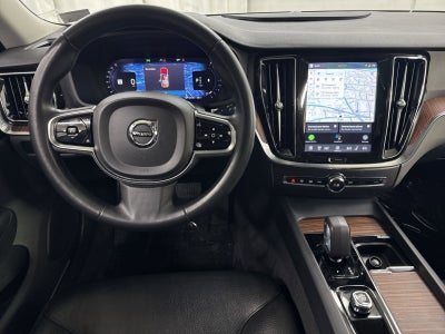 2024 Volvo S60 B5 Plus Dark Theme