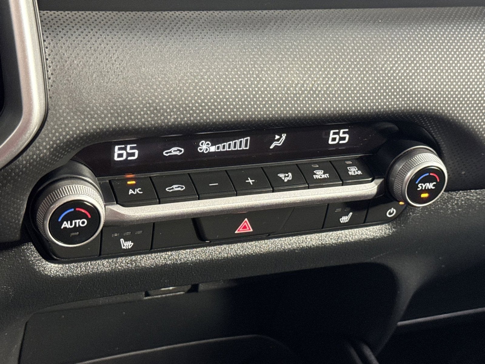 2025 Mazda Mazda CX-50 2.5 S Preferred Package