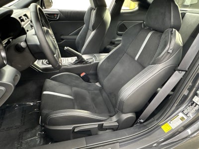 2025 Toyota GR86 Premium