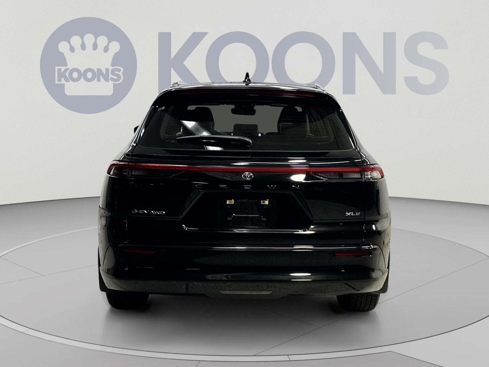2025 Toyota Crown Signia XLE