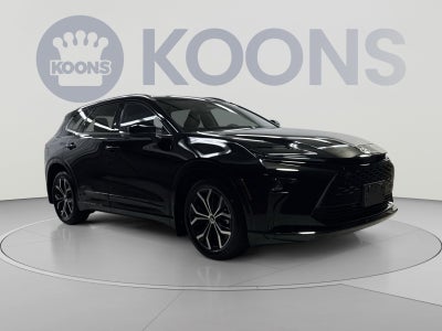 2025 Toyota Crown Signia XLE