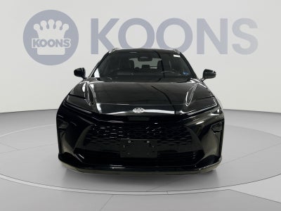 2025 Toyota Crown Signia XLE