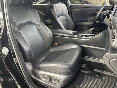 2025 Toyota Crown Signia XLE