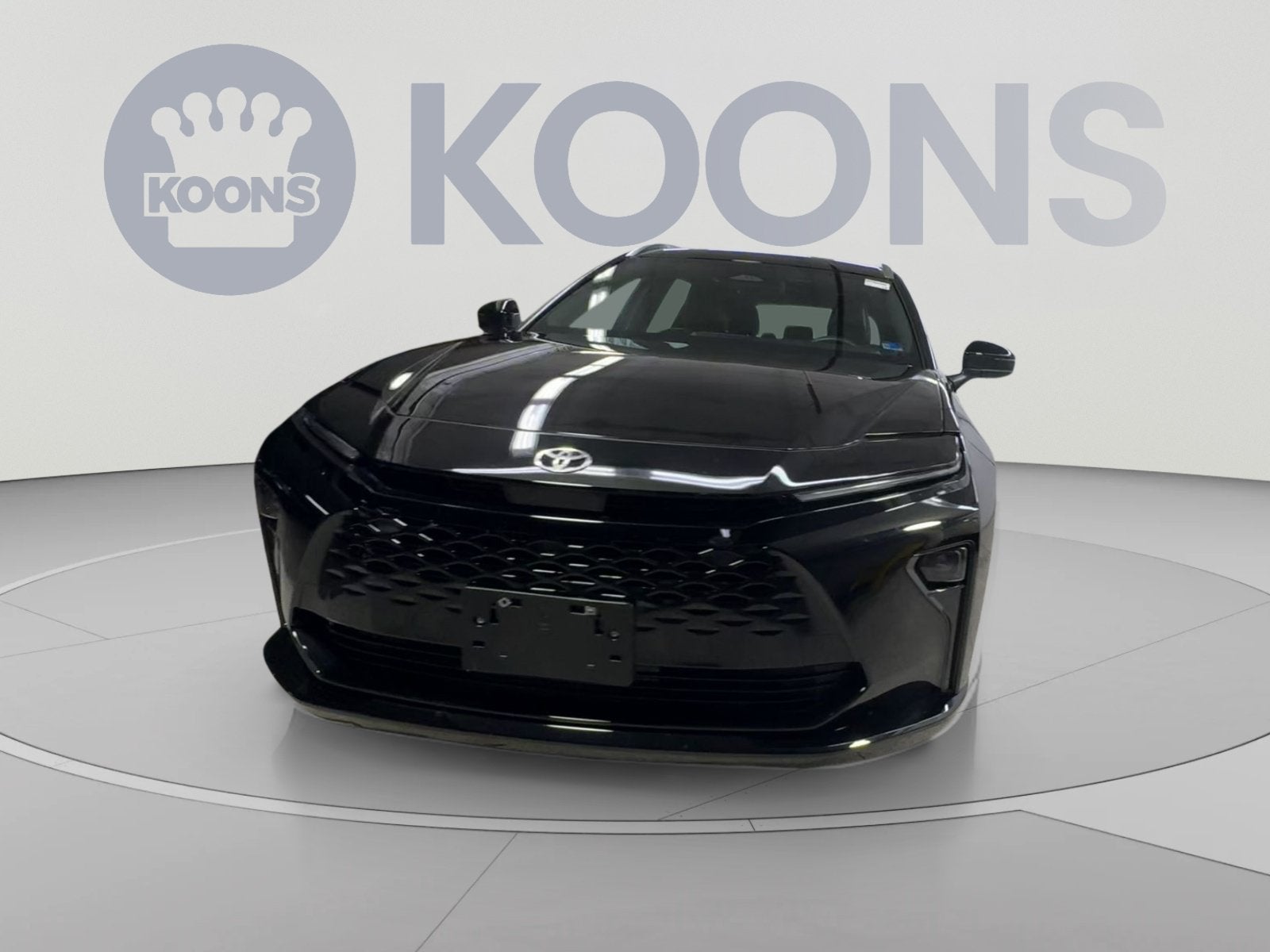 2025 Toyota Crown Signia XLE