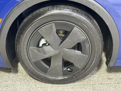 2023 Toyota Prius LE