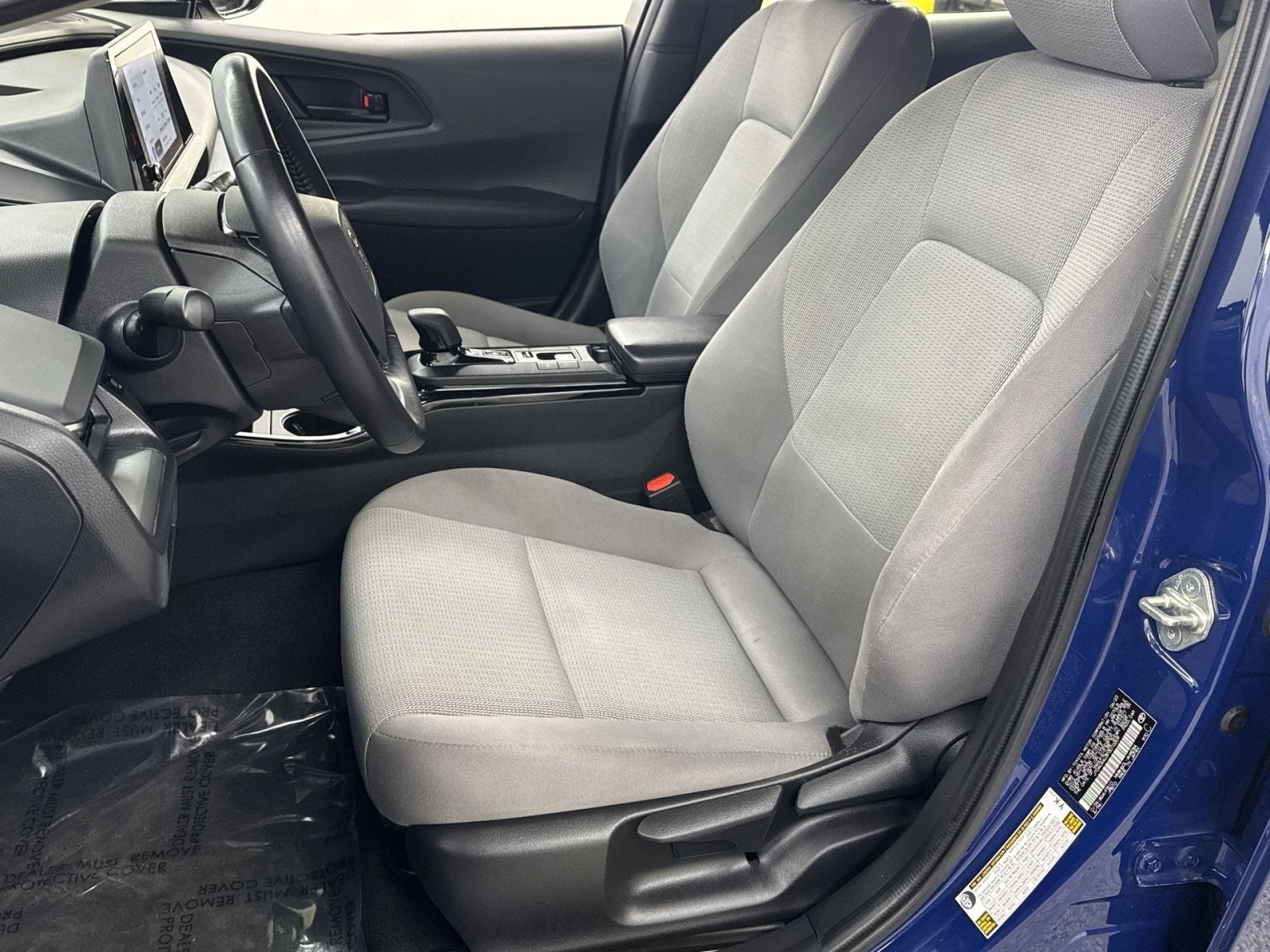 2023 Toyota Prius LE