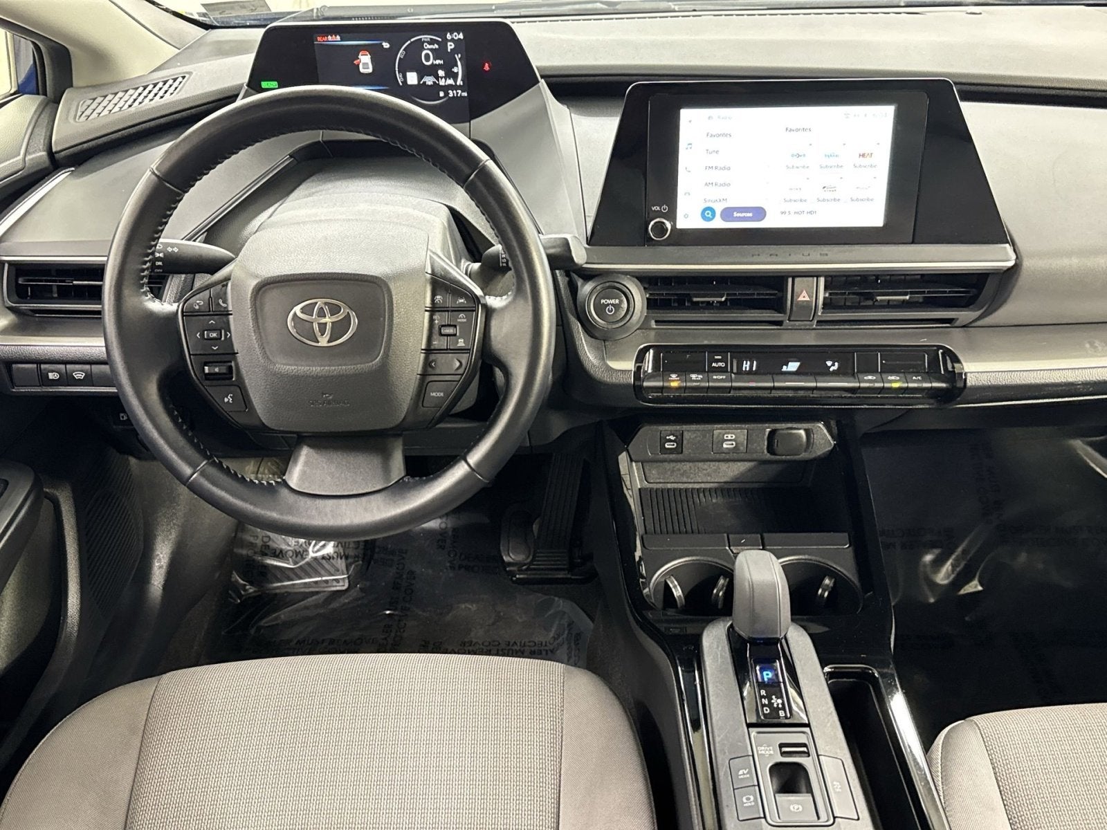 2023 Toyota Prius LE