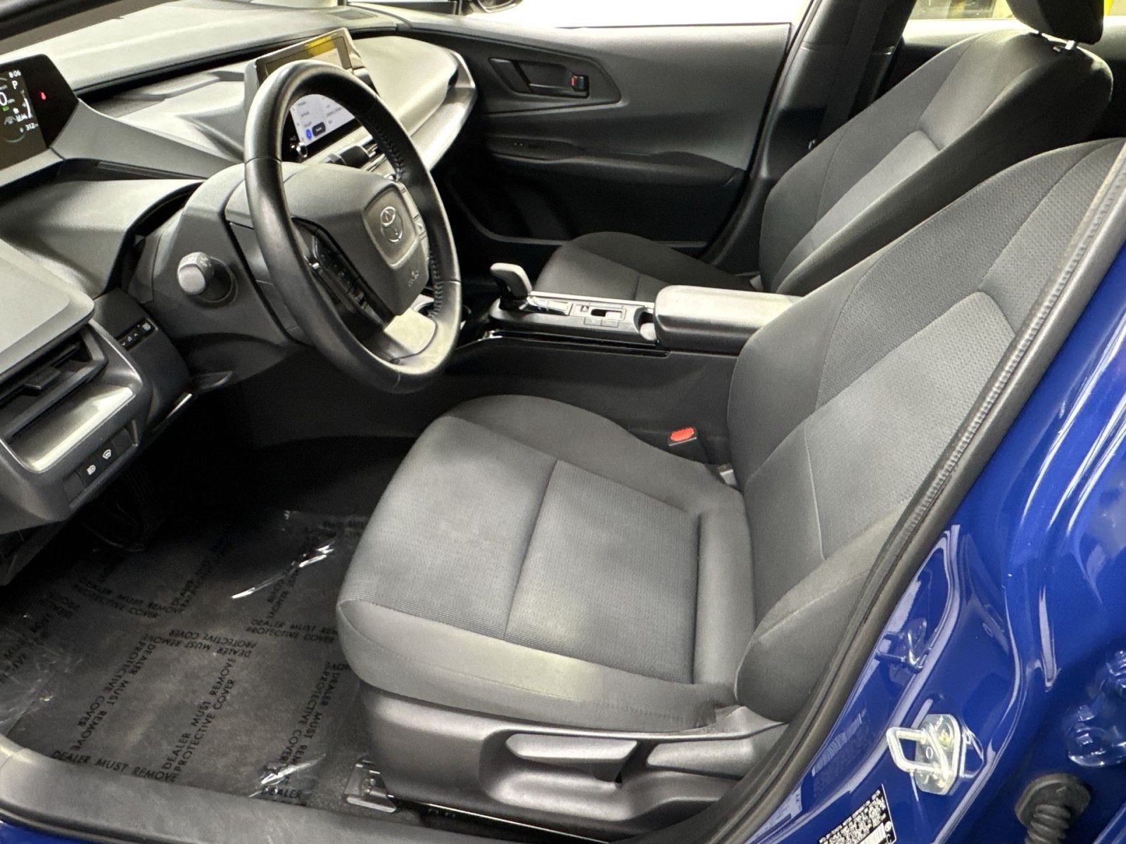 2025 Toyota Prius LE
