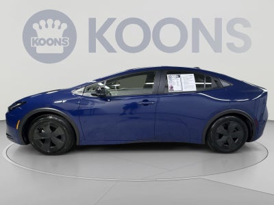 2025 Toyota Prius LE