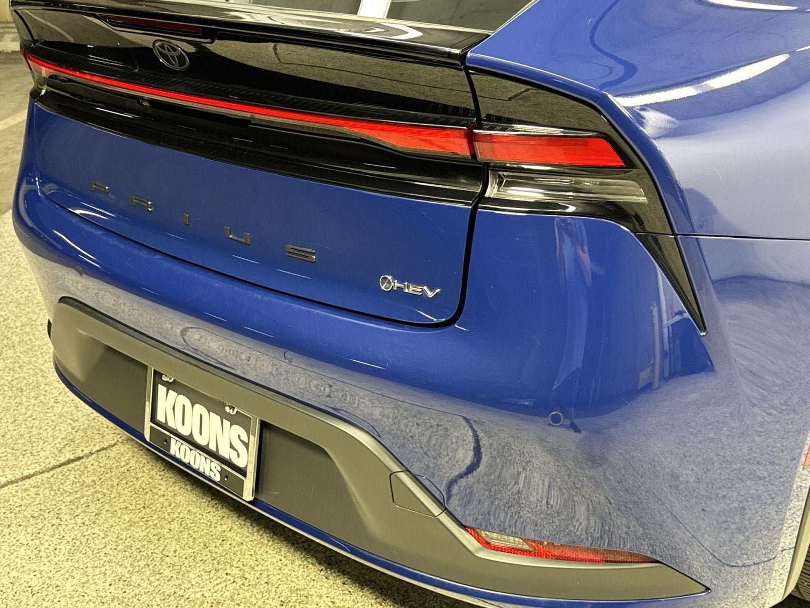 2025 Toyota Prius LE