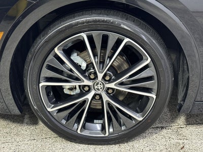 2025 Toyota Prius XLE