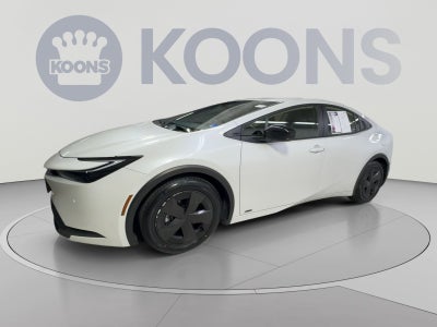 2025 Toyota Prius LE