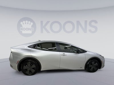 2024 Toyota Prius LE