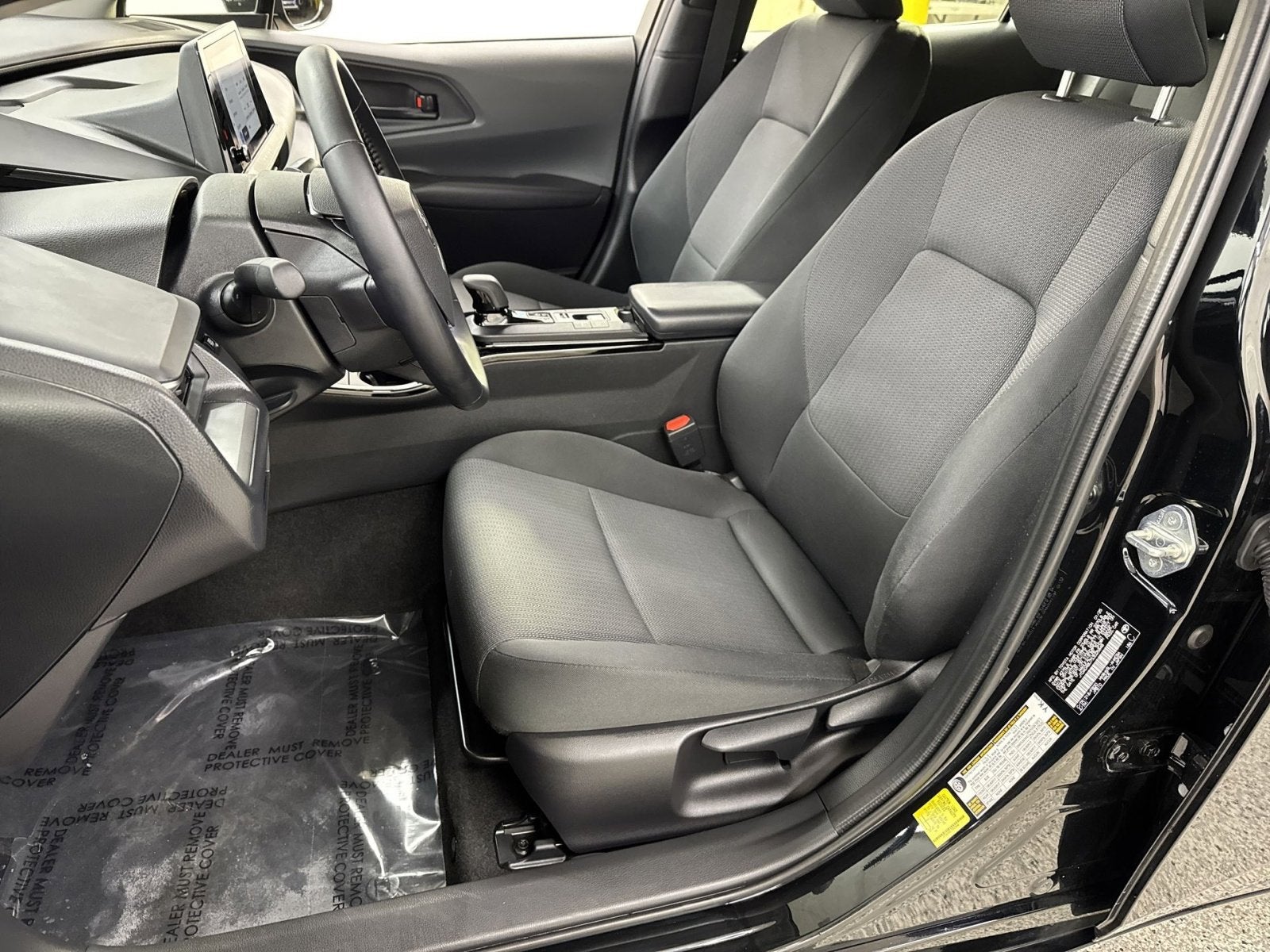 2025 Toyota Prius LE