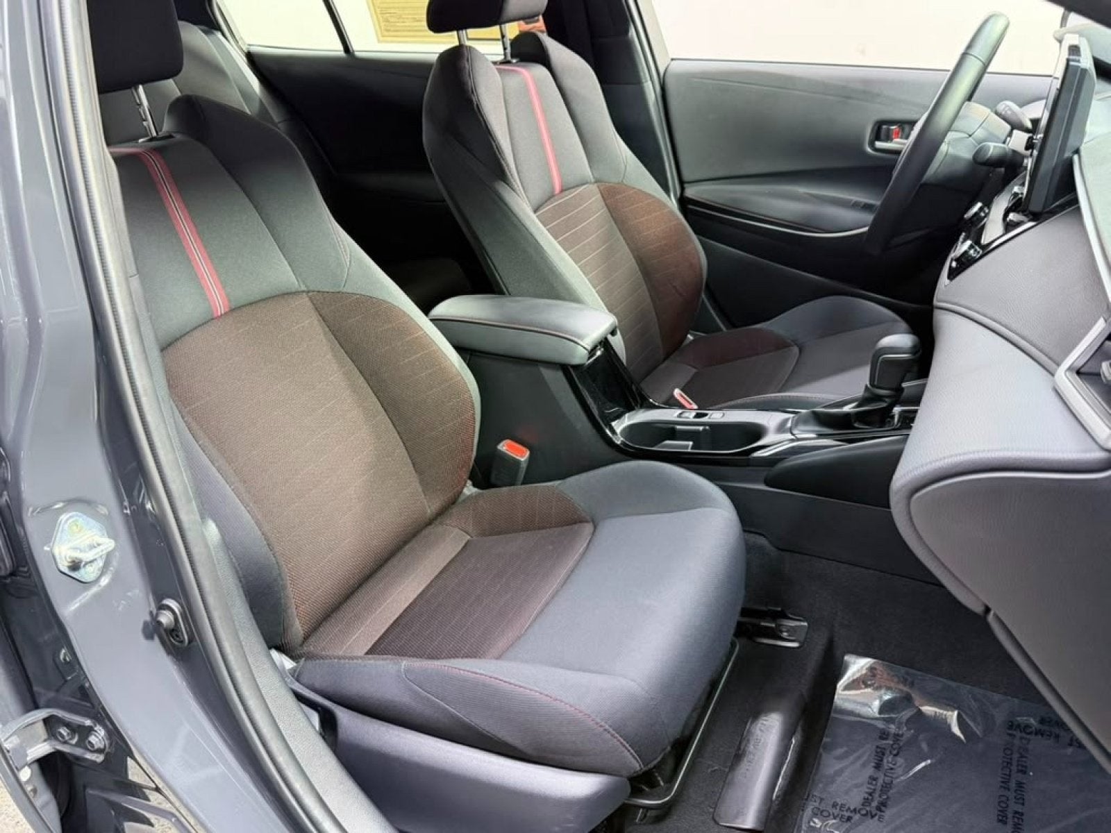 2025 Toyota Corolla Hybrid SE