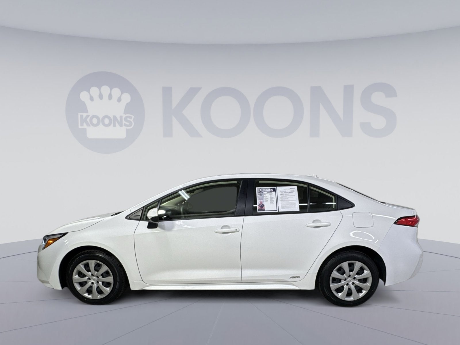 2024 Toyota Corolla Hybrid LE
