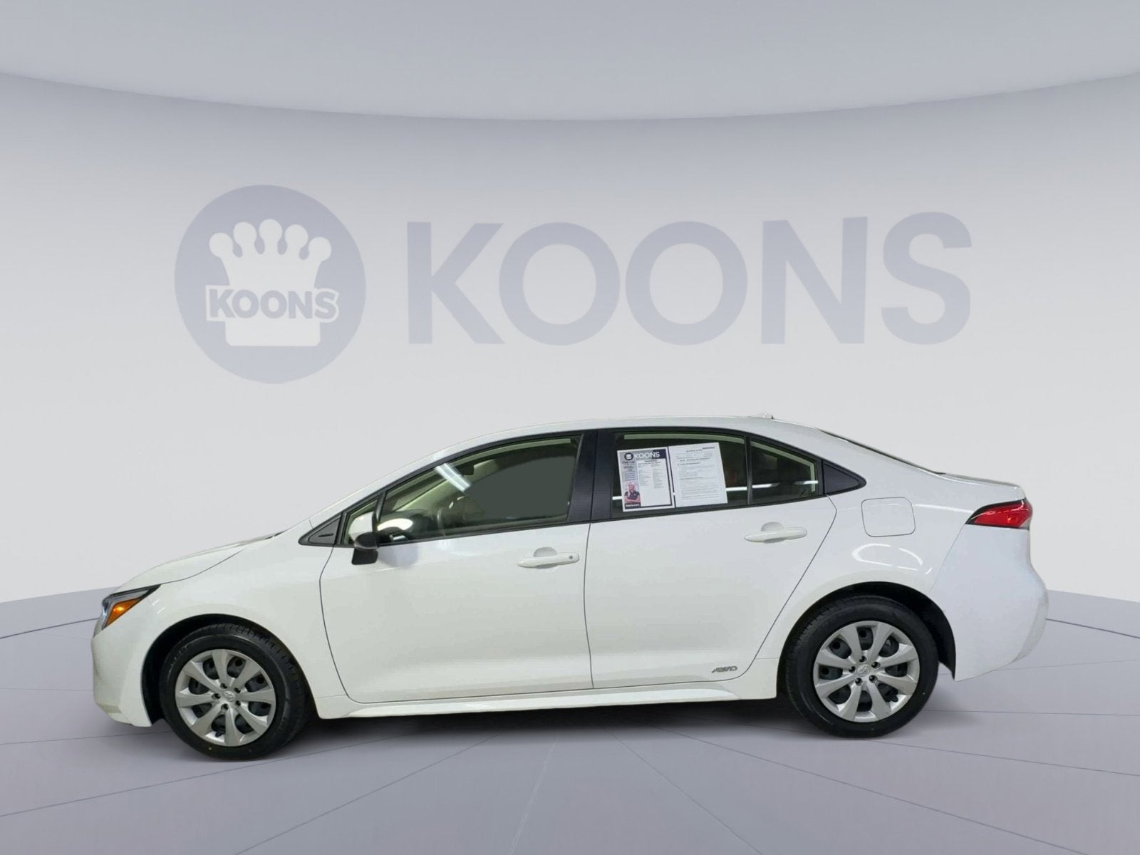 2024 Toyota Corolla Hybrid LE