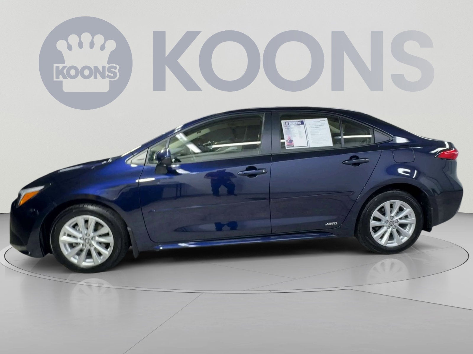 2025 Toyota Corolla Hybrid LE