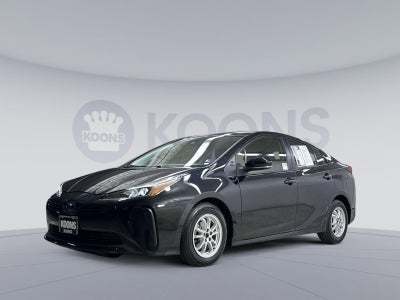 2022 Toyota Prius LE