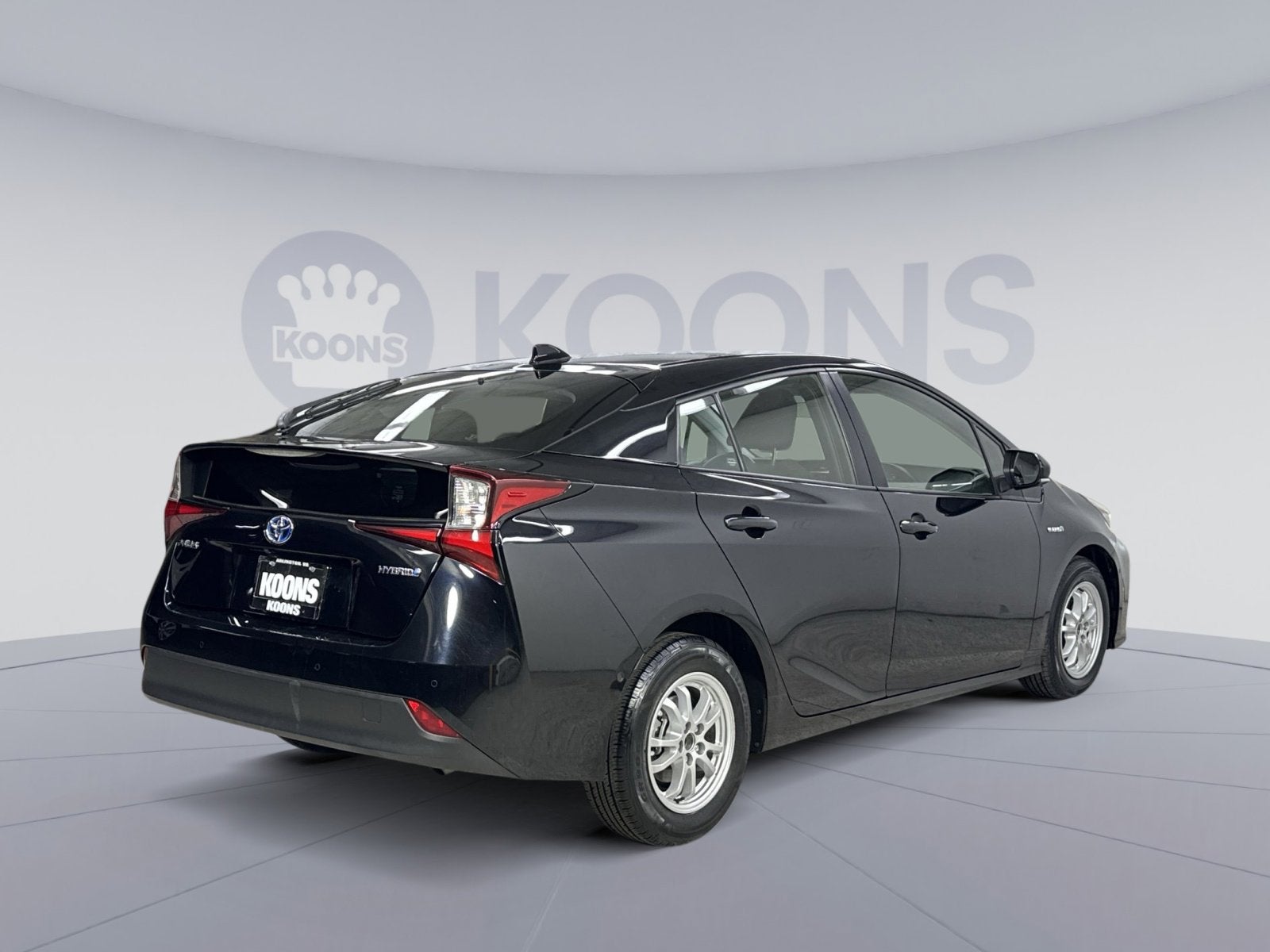 2022 Toyota Prius LE