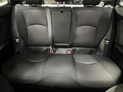 2022 Toyota Prius LE