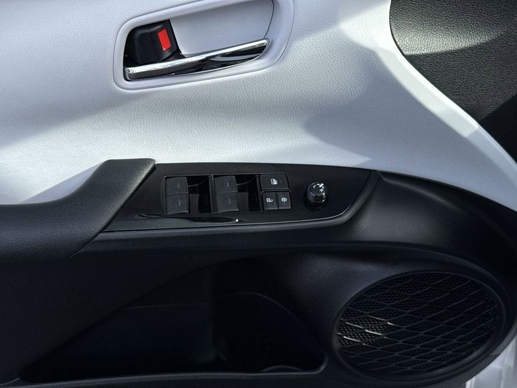 2019 Toyota Prius XLE AWD-e