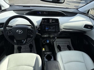 2019 Toyota Prius XLE AWD-e