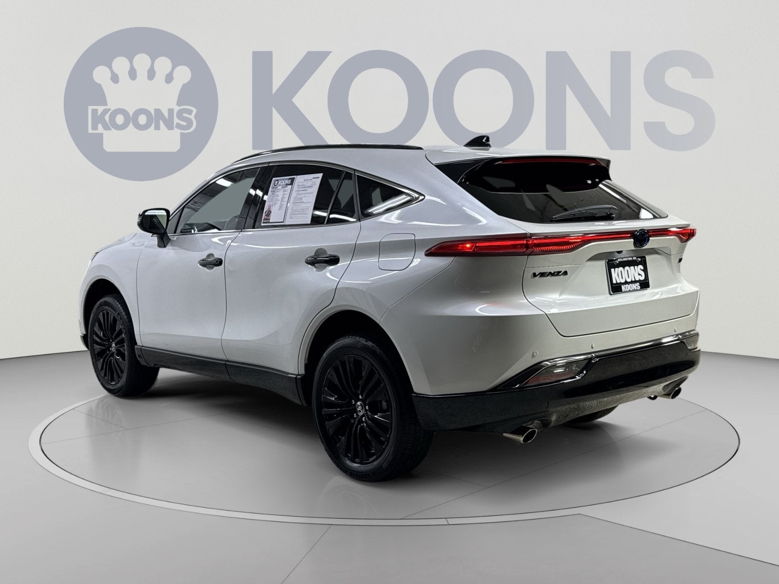 2023 Toyota Venza Nightshade
